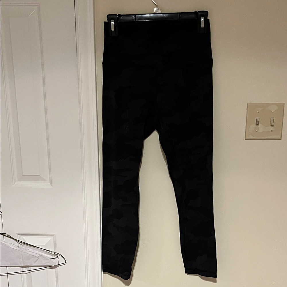 Lululemon Athletica Black Camouflage Leggings